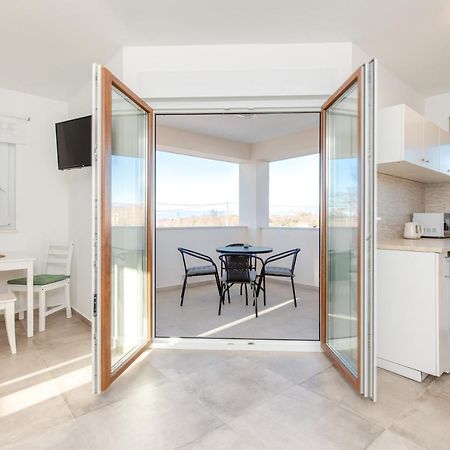 Apartments Brig Perfect Countryside Holiday! Krk Town Exteriér fotografie